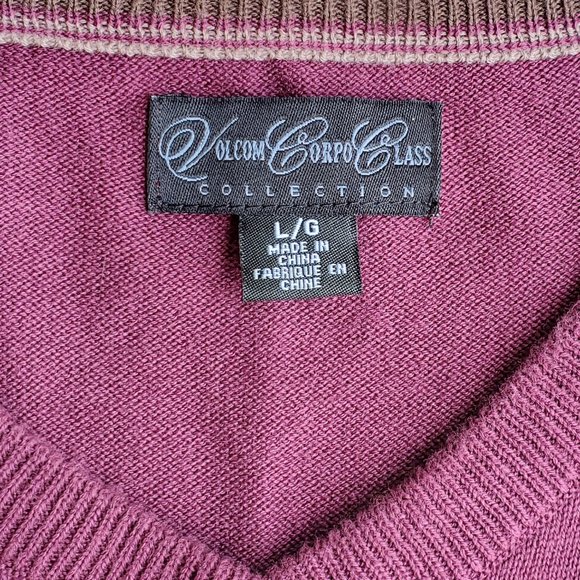 Volcom Corpo Class Collection Purple V-Neck - Picture 3 of 6